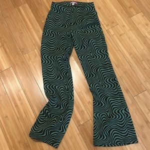 Urban outfitters stretchy flare pattern pants size medium